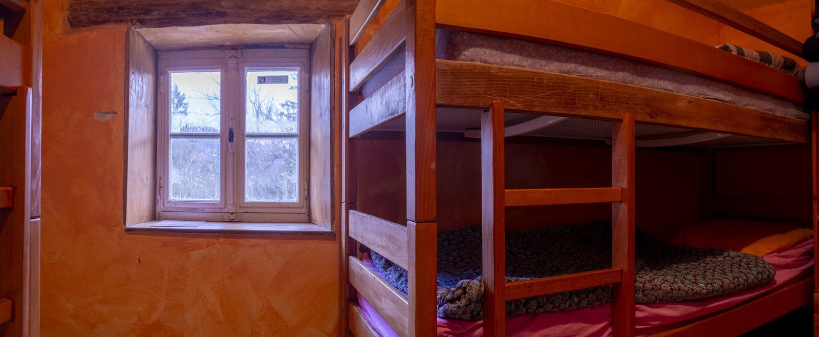 La chambre des Flibustiers et ses lits superposés